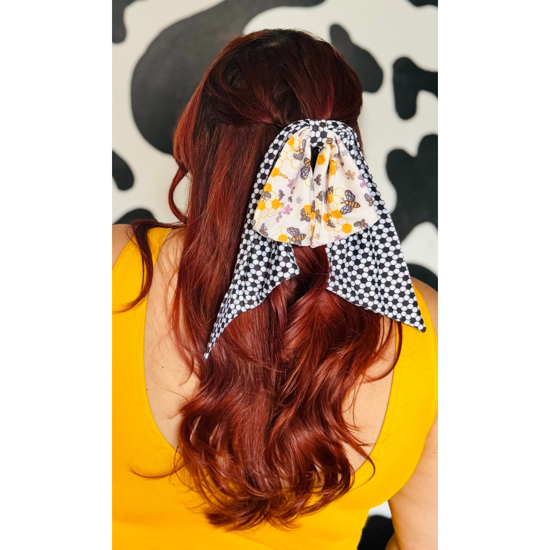 mademoiselle bows- honey bees/ b&w honeycomb