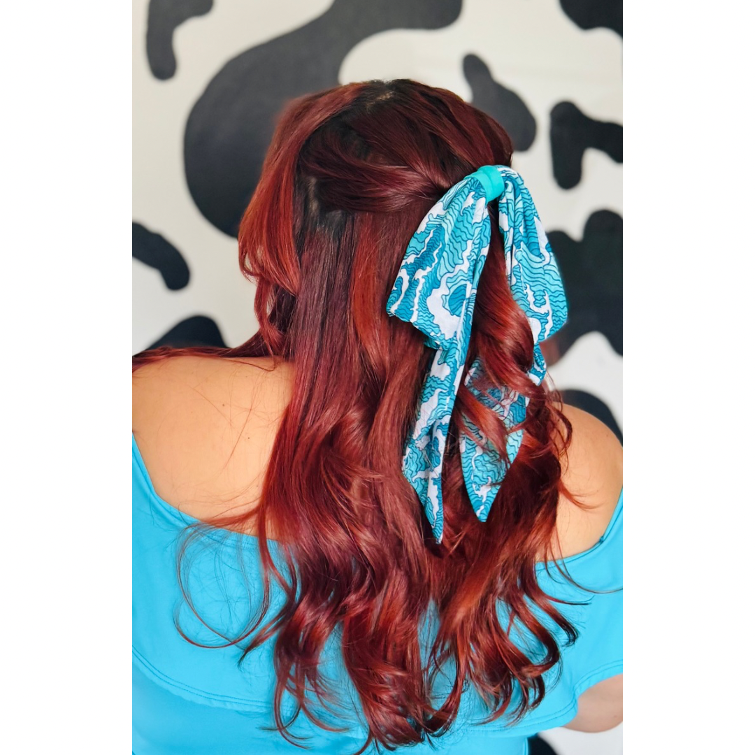 mademoiselle bow- aqua tidal waves