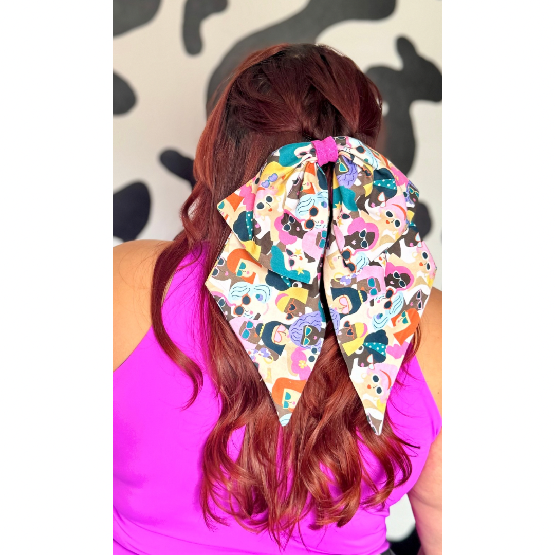 mademoiselle bow- girl power